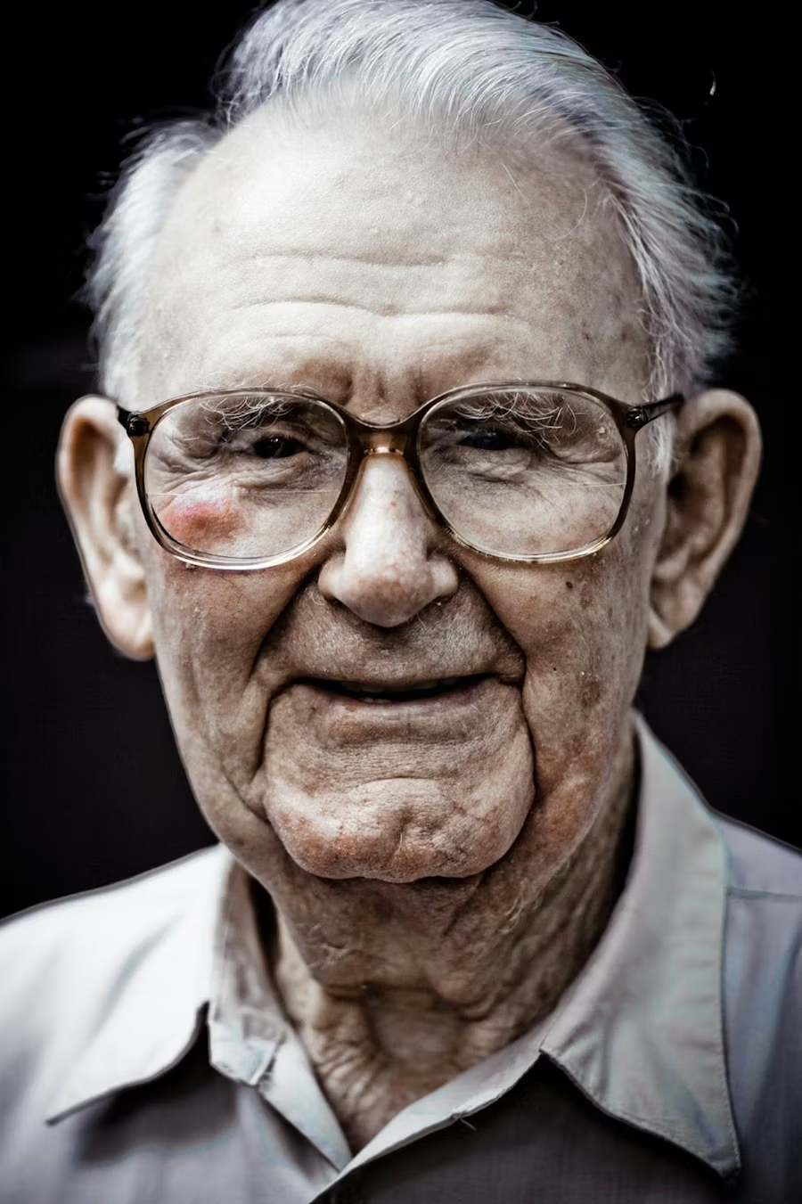 M. Dubois, 87 ans